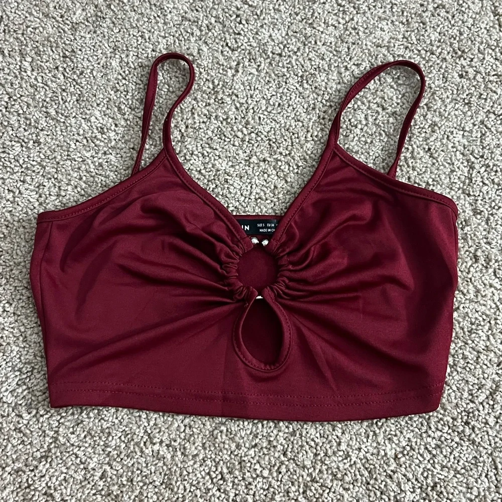 Crop Top - Picture 1 of 2